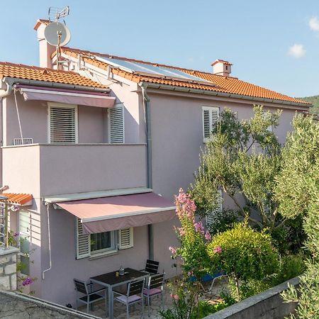 Apartments Lila Црес Экстерьер фото