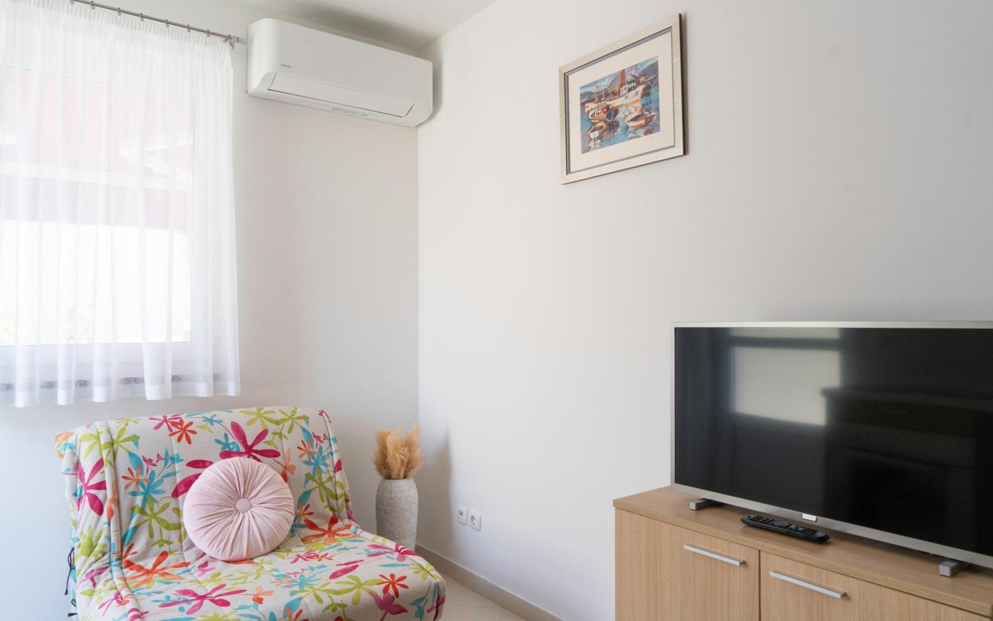 Apartments Lila Црес Экстерьер фото