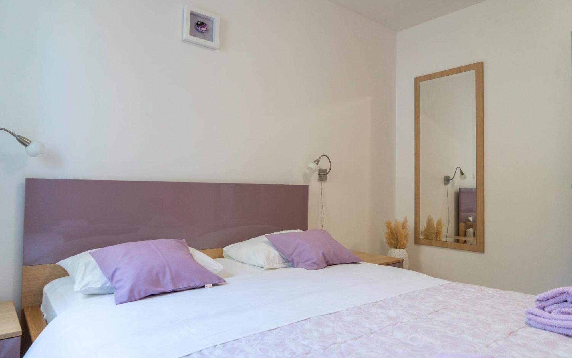 Apartments Lila Црес Номер фото